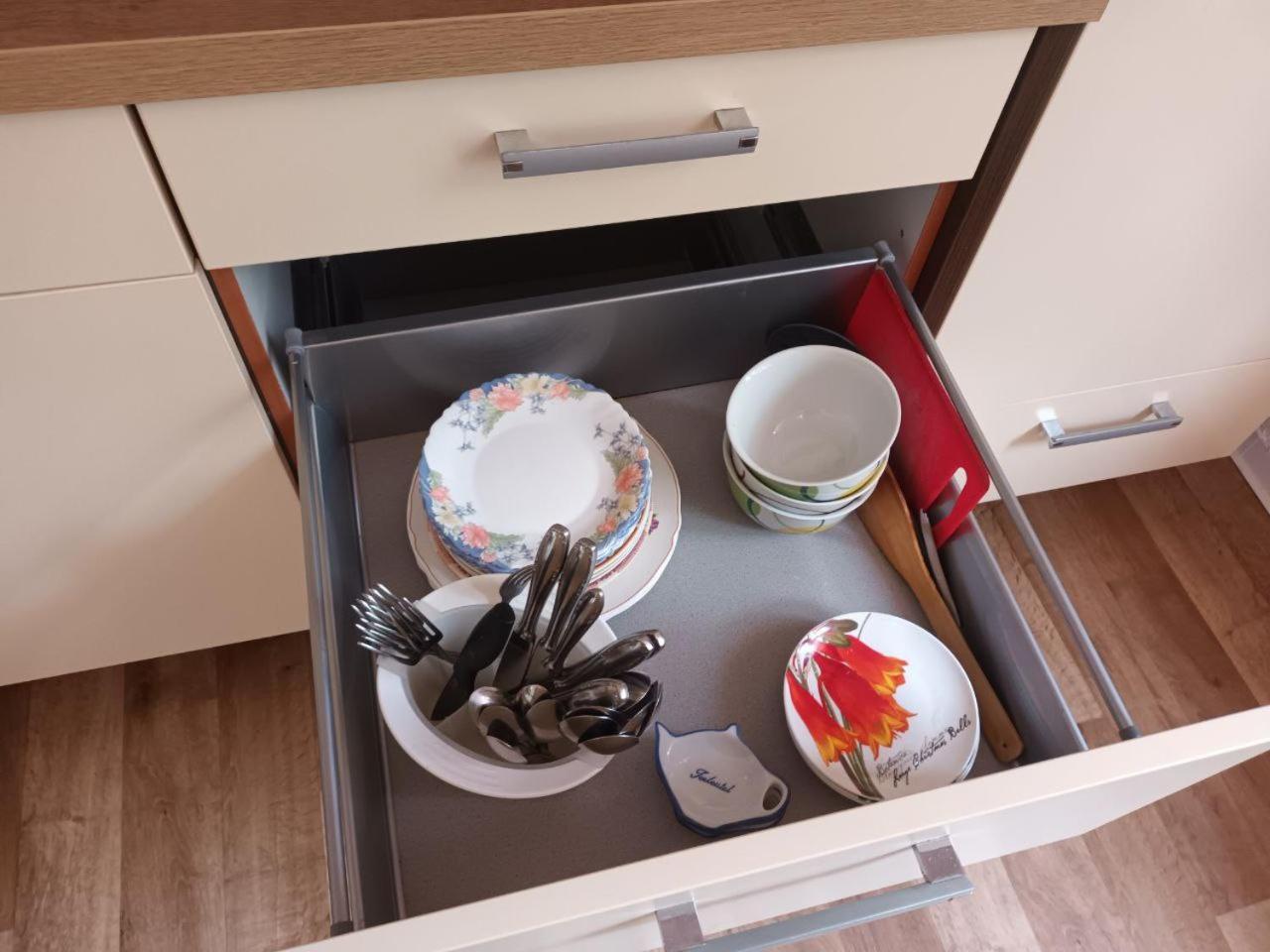 דירות לייפציג Flat In Neo Country Style Aus Gruenderzeit Bis 6 Person מראה חיצוני תמונה